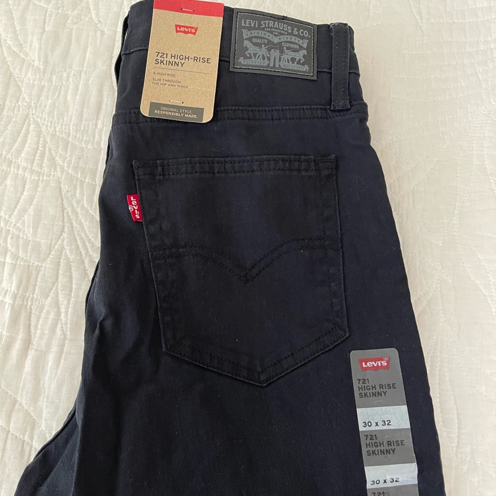 Levi's Women’s Black Skinny Jeans